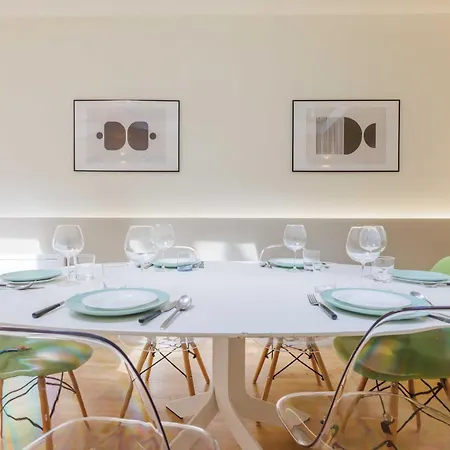 Apartment Modern - 2bdr-6p - Sacre Coeur