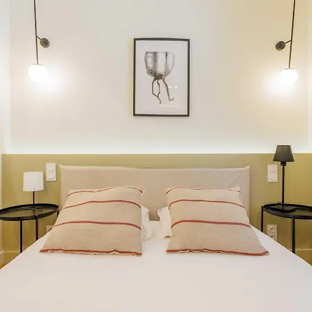 Apartment Modern - 2bdr-6p - Sacre Coeur